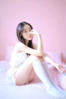 洛奇英雄传女妖爆衣